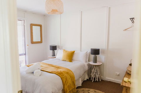 Margaret River Holiday Cottages - Hobart Tourism 0
