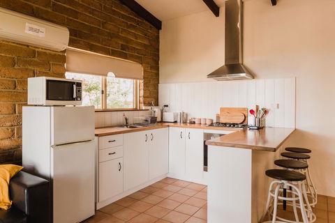 Margaret River Holiday Cottages - Hobart Tourism 9