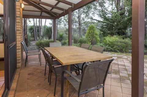 A Hidden Bush Delight - Tourism TAS 12