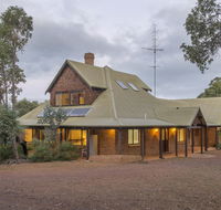 212 Yungarra - Hobart Tourism