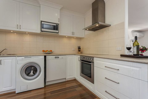 Attadale Excutive Villa - Tourism TAS 0