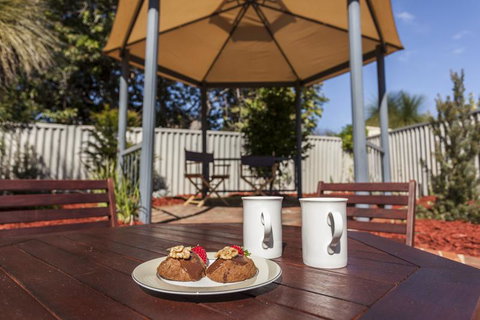 Attadale Excutive Villa - Tourism TAS 7