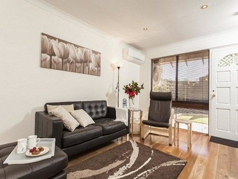 Attadale Excutive Villa - Tourism TAS 14