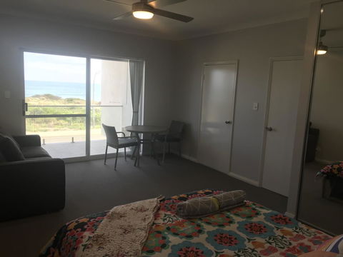 Beach House At SeaScapes.. - Tourism TAS 12