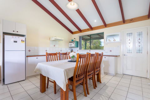 Surfside Ocean Beach Denmark Holiday Accommodation - Hobart Tourism 42