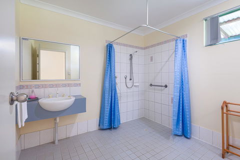 Surfside Ocean Beach Denmark Holiday Accommodation - Hobart Tourism 38