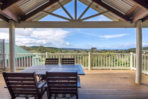 Surfside Ocean Beach Denmark Holiday Accommodation - Hobart Tourism 10
