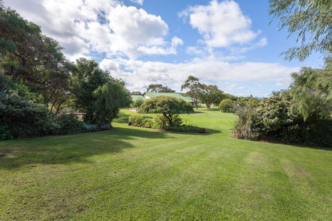 Surfside Ocean Beach Denmark Holiday Accommodation - Hobart Tourism 6
