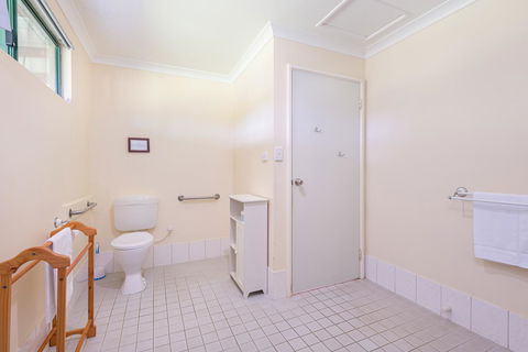 Surfside Ocean Beach Denmark Holiday Accommodation - Hobart Tourism 39