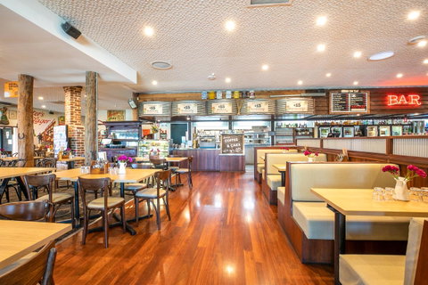 Nightcap At Wanneroo Tavern - Tourism TAS 32