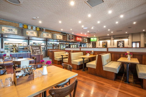 Nightcap At Wanneroo Tavern - Tourism TAS 30