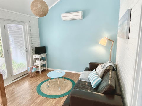 Whitesands Holiday Villas - Tourism TAS 7