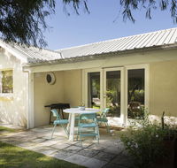 Whitesands Holiday Villas - Hobart Tourism