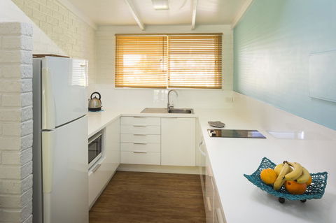 Whitesands Holiday Villas - Tourism TAS 13