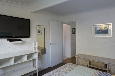 Whitesands Holiday Villas - Tourism TAS 29