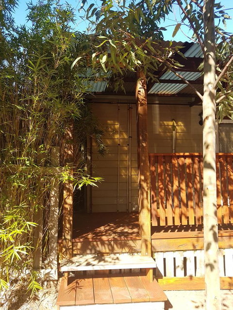 Adamsons Riverside Accommodation - Tourism TAS 26