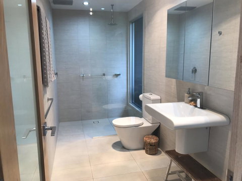 Banksia Luxury Villa - Tourism TAS 13