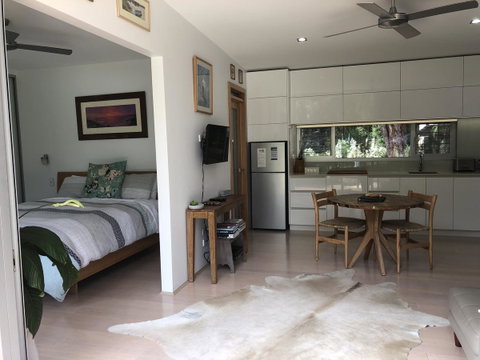 Banksia Luxury Villa - Tourism TAS 2