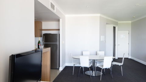 Mullaloo Beach Hotels & Apartments - Hobart Tourism 3