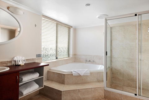 Quest Yelverton Kalgoorlie - Hobart Tourism 13