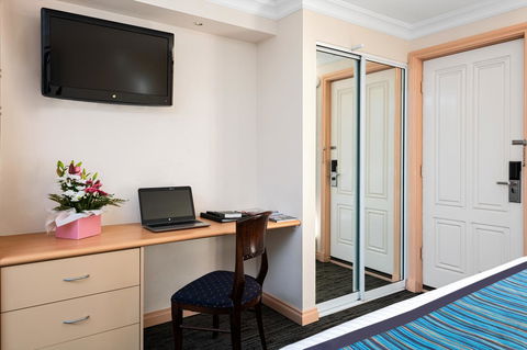 Quest Yelverton Kalgoorlie - Hobart Tourism 19