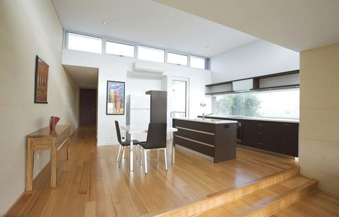 Alouarn Apartments - Hobart Tourism 4
