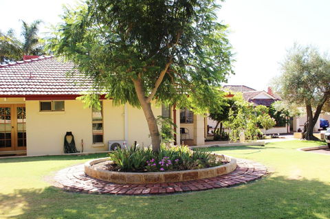 Armadale Cottage Bed & Breakfast - Tourism TAS 38
