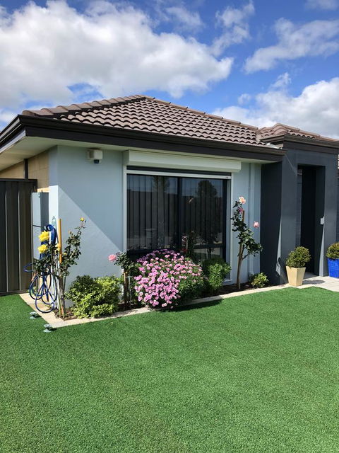 Nora Muslim Holiday Home - Hobart Tourism 0