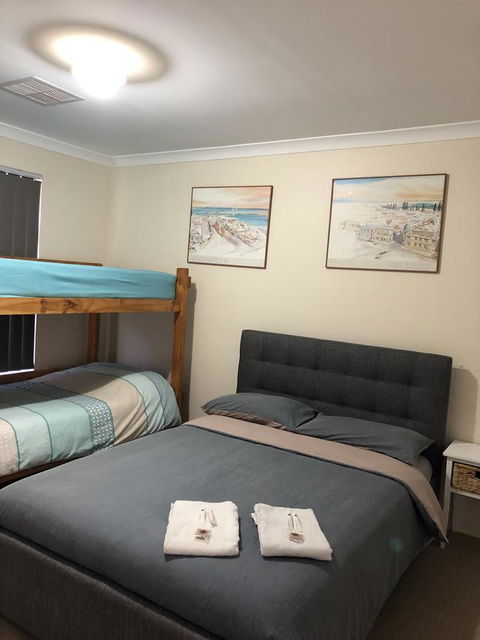 Nora Muslim Holiday Home - Hobart Tourism 3