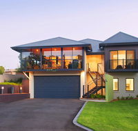 Downton Villa - Hobart Tourism