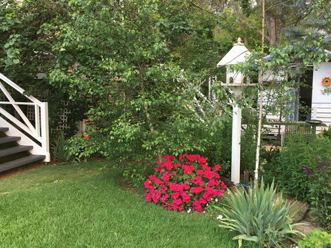 Applegate Lane Chalet - Tourism TAS 21