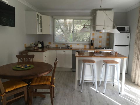 Applegate Lane Chalet - Tourism TAS 12