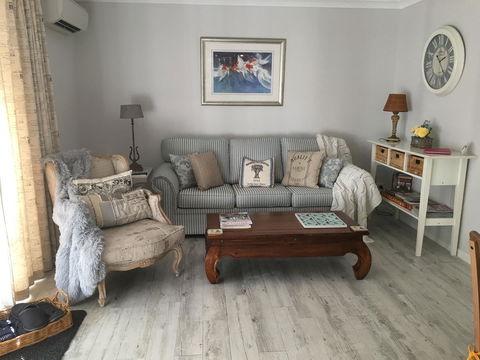 Applegate Lane Chalet - Tourism TAS 10