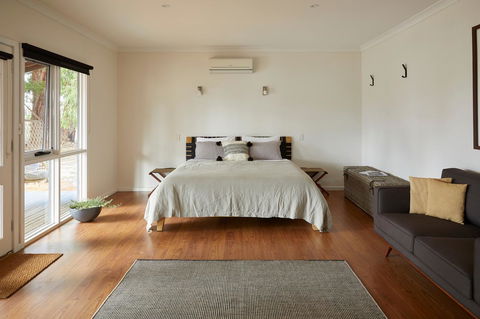 Margaret River Retreat - Hobart Tourism 13