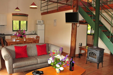 Waterfall Cottages - Tourism TAS 14