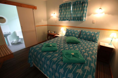 Jacaranda Guest House - Hobart Tourism 11