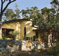 Aiyana Retreat - Hobart Tourism
