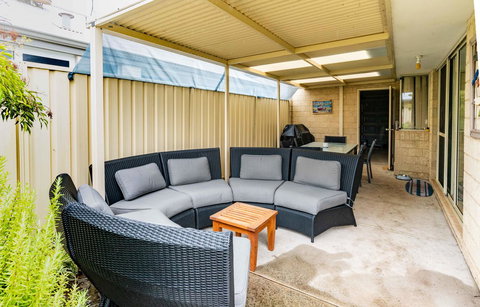 Indoyo Retreat - Tourism TAS 12