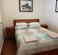 Ocean View Villas - 2 bedroom villa in quiet complex - Hobart Tourism