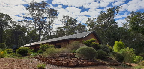 Jarrah Grove Forest Retreat - Tourism TAS 17