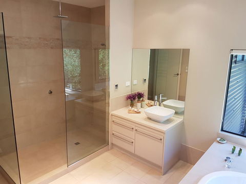 Jarrah Grove Forest Retreat - Tourism TAS 2