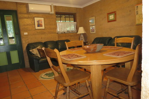 Bentwood Olive Grove Accommodation - Tourism TAS 14
