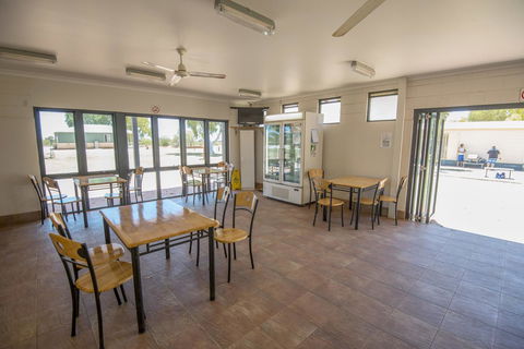 RAC Exmouth Cape Holiday Park - Tourism TAS 22