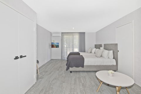 Atrium Hotel Mandurah - Tourism TAS 23