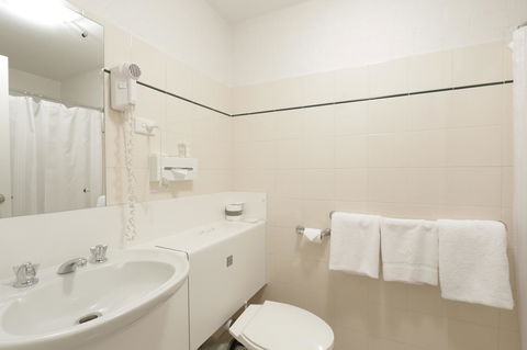 Atrium Hotel Mandurah - Tourism TAS 37
