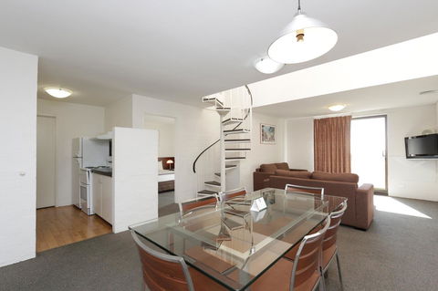 Atrium Hotel Mandurah - Tourism TAS 17