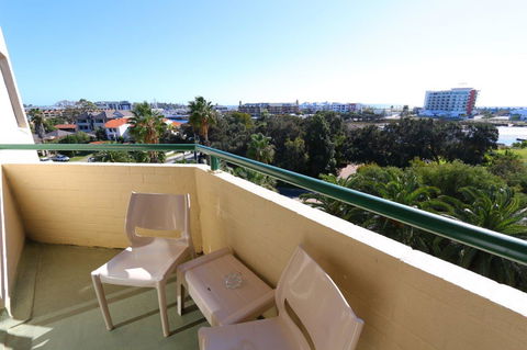 Atrium Hotel Mandurah - Tourism TAS 19