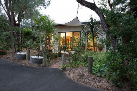 Par La Mer - Hobart Tourism 1