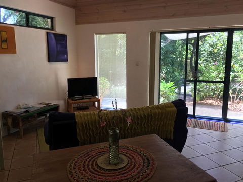 Par La Mer - Hobart Tourism 12