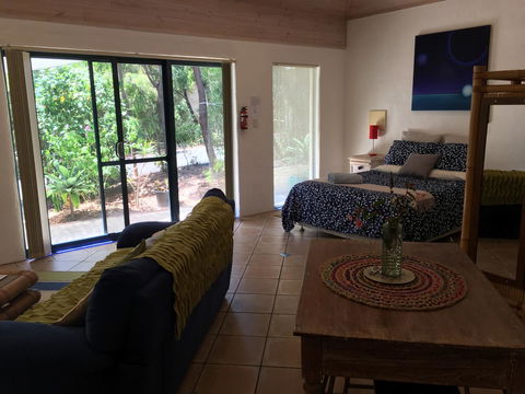 Par La Mer - Hobart Tourism 15